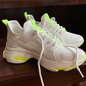 Steve Madden Chunky Sneaker